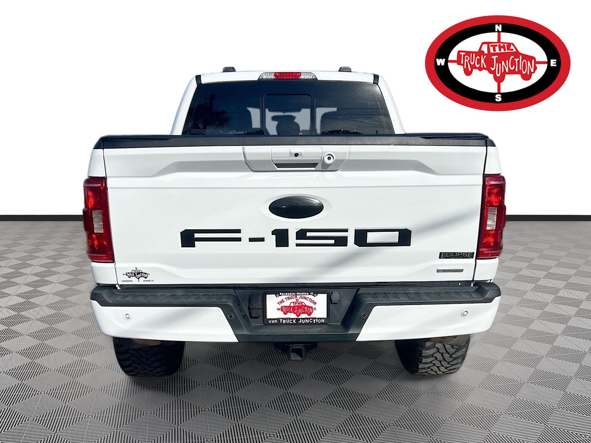 Used 2022 Ford F150 XLT w/ Equipment Group 302A High AWD/4WD image 6