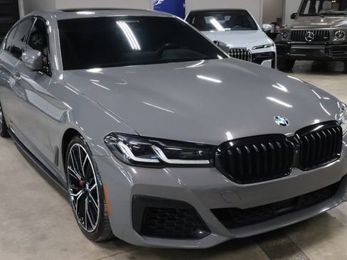 Used 2022 BMW M550i xDrive AWD/4WD image 7