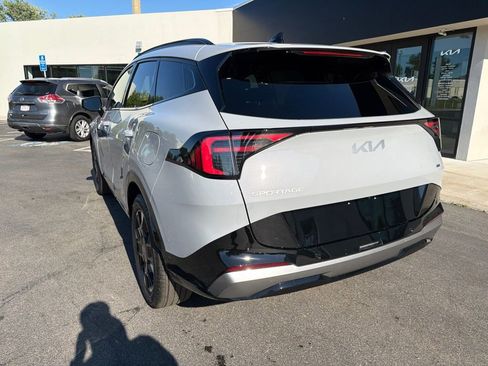 New 2026 Kia Sportage SX AWD/4WD image 10