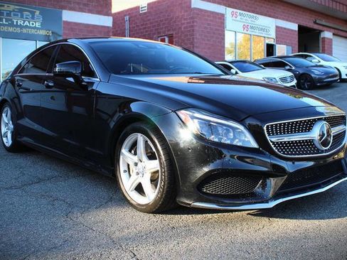 Used 2015 Mercedes-Benz CLS 550 w/ Premium Package image 7
