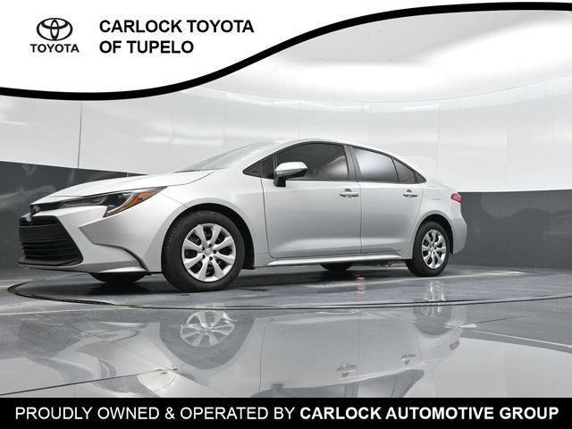 Used 2026 Toyota Corolla LE FWD image 45