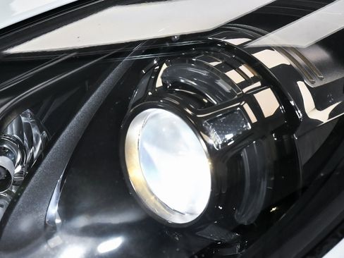 Used 2018 Porsche Macan GTS image 67