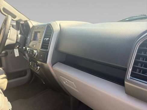 Used 2018 Ford F150 XLT AWD/4WD image 18