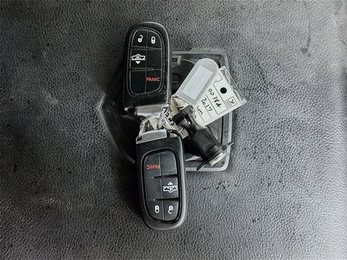 Used 2017 RAM 1500 Laramie w/ Convenience Group image 35