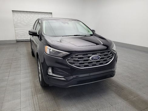 Used 2024 Ford Edge Titanium image 14