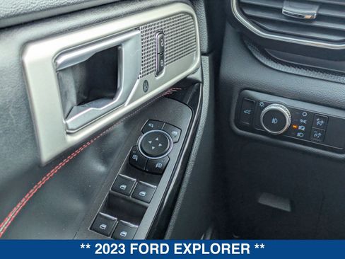 Certified 2023 Ford Explorer ST-Line w/ Class IV Trailer Tow Package RWD image 25
