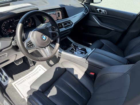 Certified 2022 BMW X5 M50i AWD/4WD image 11