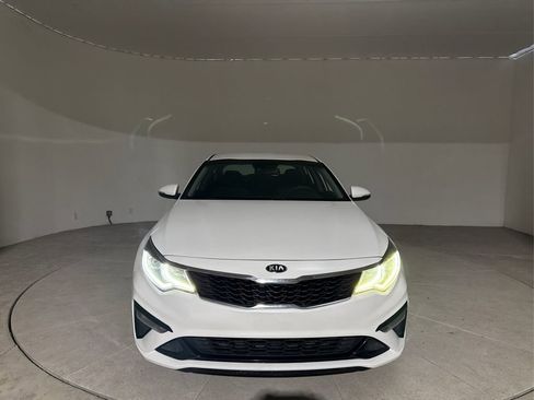 Used 2019 Kia Optima LX image 25