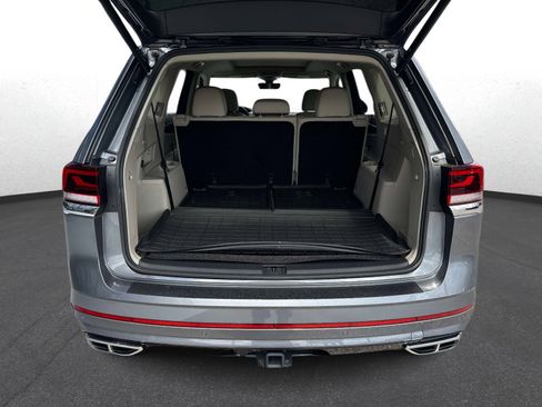 Used 2024 Volkswagen Atlas SEL Premium R-Line AWD/4WD image 11
