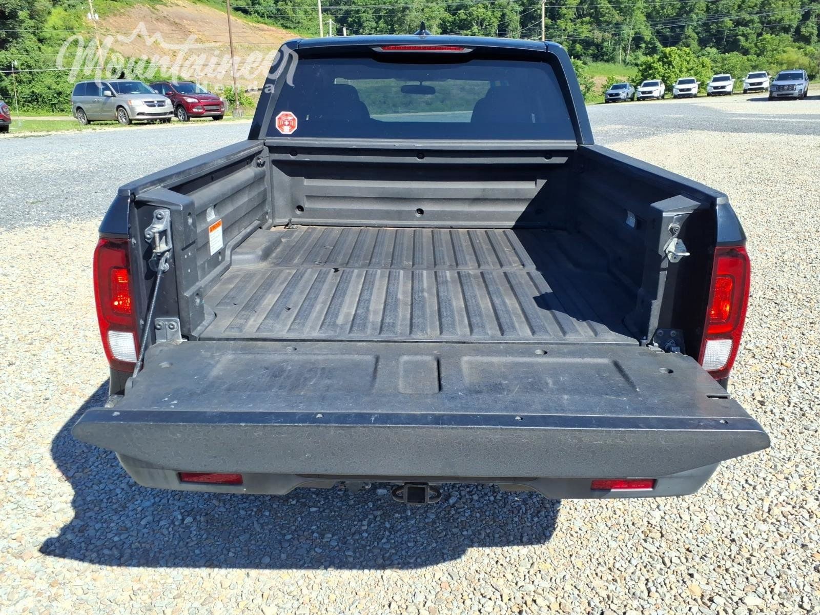 Used 2017 Honda Ridgeline Sport image 21