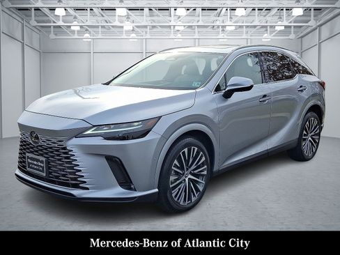 Used 2024 Lexus RX 350 AWD image 3