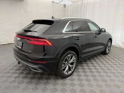 Used 2022 Audi Q8 Prestige AWD/4WD image 5