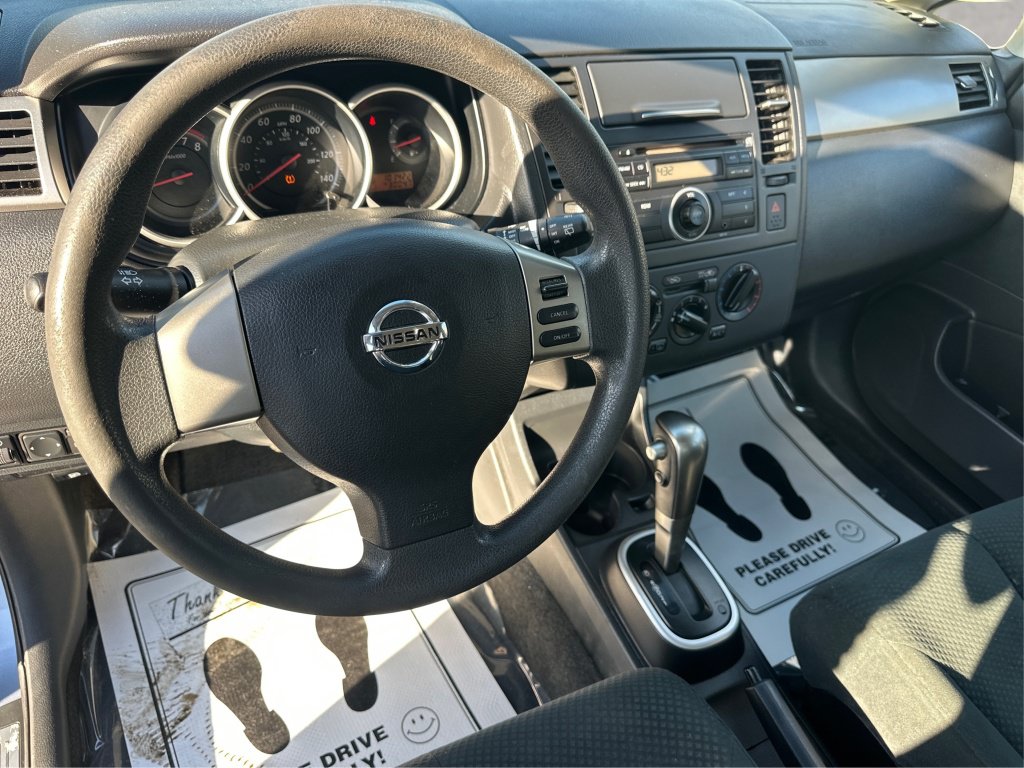 Used 2011 Nissan Versa 1.8 S w/ Plus Pkg FWD image 27
