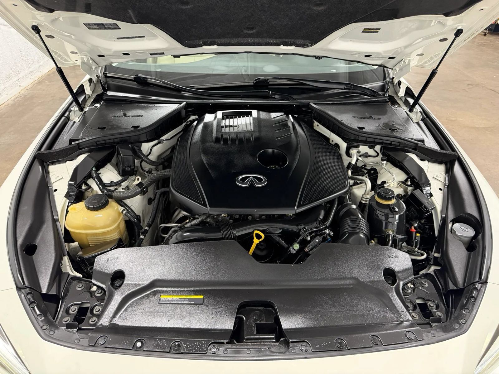 Used 2016 INFINITI Q50 Premium w/ 2.0T Premium Plus Package AWD/4WD image 29