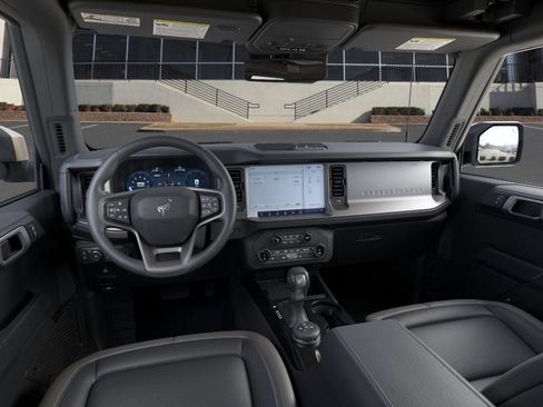 New 2026 Ford Bronco Outer Banks AWD/4WD image 9