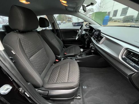 Used 2022 Kia Rio LX image 31