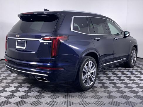Used 2022 Cadillac XT6 Premium Luxury w/ Technology Package image 36