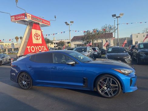 Used 2022 Kia Stinger GT2 AWD/4WD image 8
