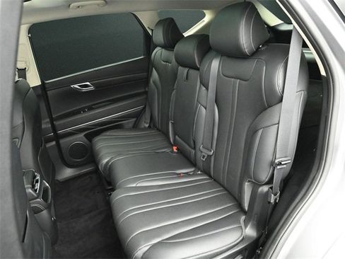 Used 2021 Genesis GV80 2.5T image 16