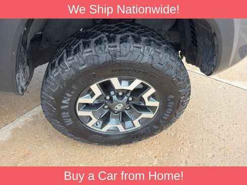 Used 2021 Toyota Tacoma TRD Off-Road w/ Technology Package AWD/4WD image 28