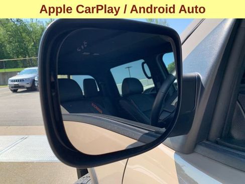 Used 2024 Nissan Titan PRO-4X w/ Off Road Protection Package image 8