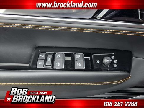 Used 2024 Jeep Grand Wagoneer Series III w/ Rear Seat Video Group 1 AWD/4WD image 43