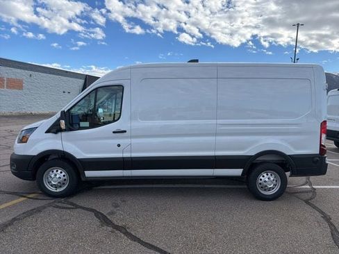 New 2026 Ford Transit 250 148 Medium Roof Extended AWD image 32