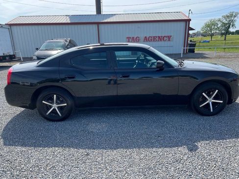 Used 2009 Dodge Charger SXT RWD image 2