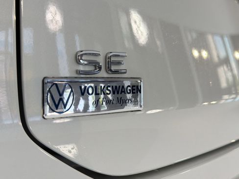 New 2026 Volkswagen Atlas Cross Sport SE AWD/4WD image 34
