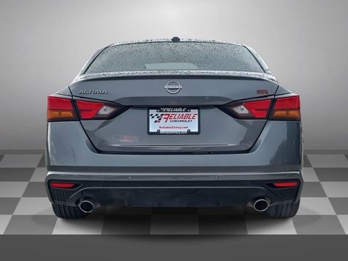 Used 2025 Nissan Altima 2.5 SR FWD image 5