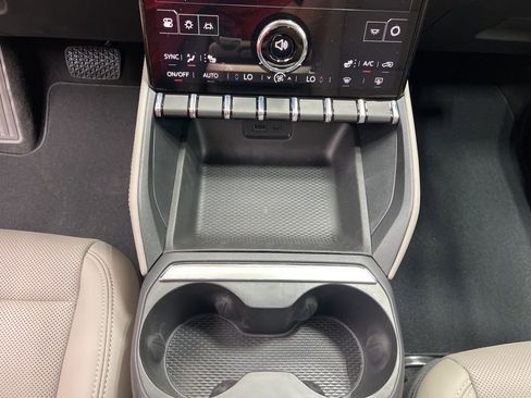 New 2026 GMC Terrain Elevation FWD image 17