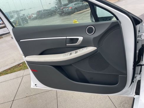 New 2026 Hyundai Sonata SEL FWD image 29