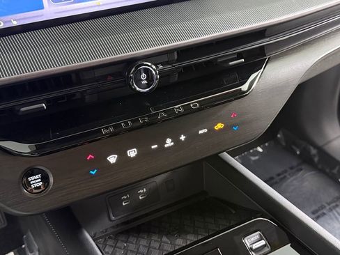 Certified 2025 Nissan Murano SV AWD/4WD image 14