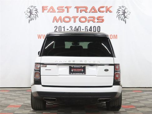 Used 2018 Land Rover Range Rover Supercharged AWD/4WD image 6