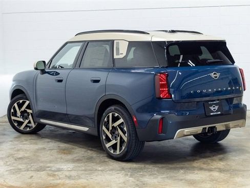 Used 2025 MINI Cooper Countryman SE w/ Comfort Package Max image 12