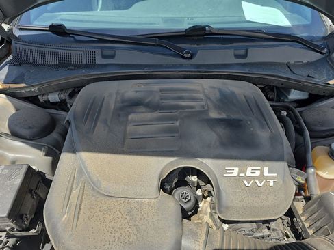 Used 2018 Dodge Charger GT AWD/4WD image 27