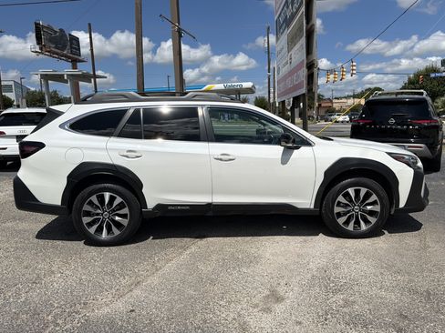 Certified 2023 Subaru Outback Limited AWD/4WD image 2