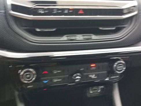 New 2026 Jeep Compass Latitude AWD/4WD image 21