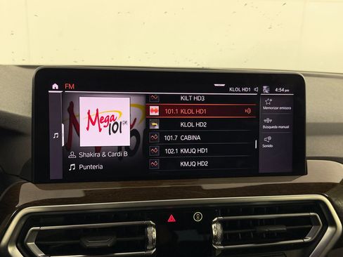 Used 2022 BMW X3 sDrive30i w/ Premium Package 2 RWD image 25