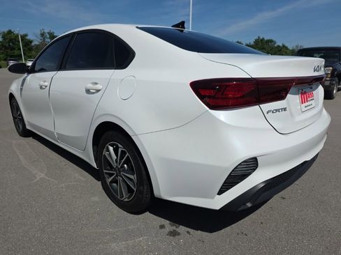 Used 2024 Kia Forte LXS w/ LXS Technology Package FWD image 7