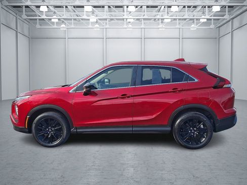 Used 2023 Mitsubishi Eclipse Cross LE image 2