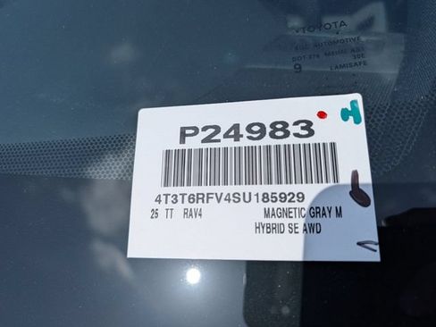 Certified 2025 Toyota RAV4 SE AWD/4WD image 34