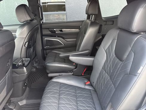 Used 2024 Kia Telluride SX Prestige X-Pro AWD/4WD image 6