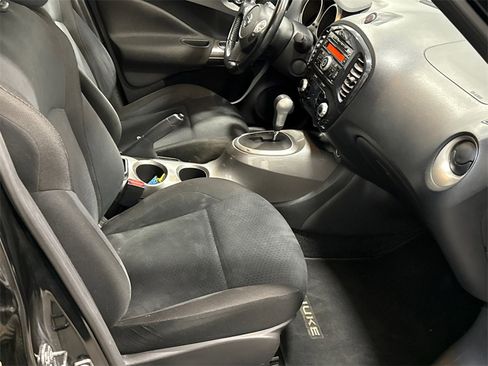 Used 2013 Nissan Juke SV image 14