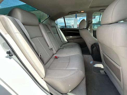Used 2012 INFINITI G37 Journey w/ Premium Pkg RWD image 18