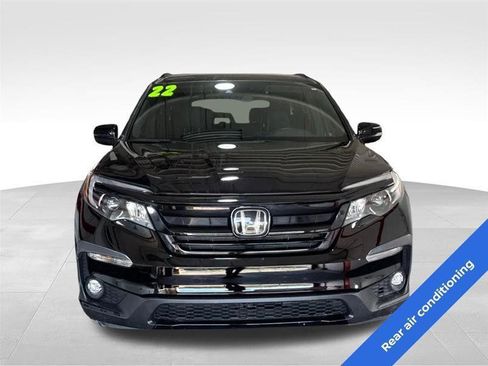 Used 2022 Honda Pilot Sport image 2