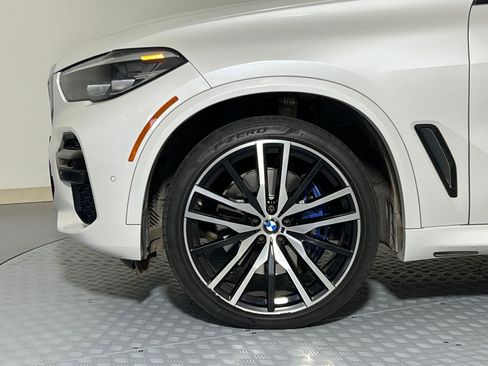Used 2022 BMW X5 xDrive40i w/ M Sport Package image 10