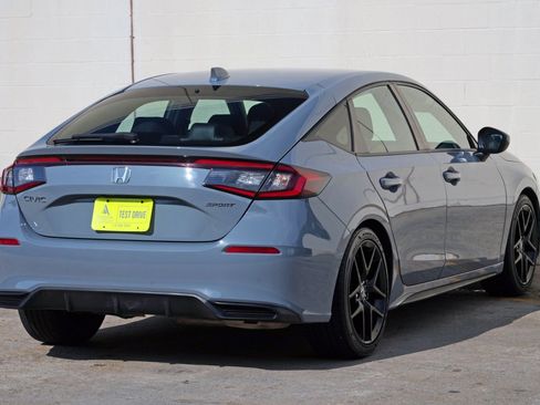 Used 2023 Honda Civic Sport image 45