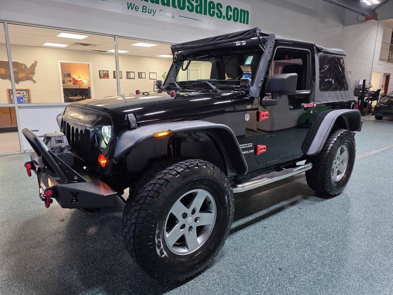 Used 2013 Jeep Wrangler Sport w/ Connectivity Group AWD/4WD image 2