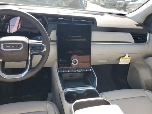 New 2026 GMC Terrain Denali AWD/4WD image 14